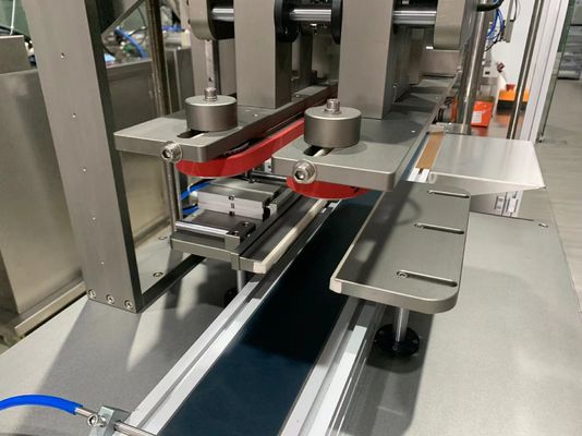 Linia produkcyjna szminki szminki glebę utwardzającą Tube Spinning Machine 1300 * 400 * 1300mm