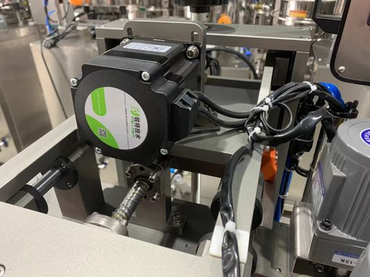 Linia produkcyjna szminki szminki glebę utwardzającą Tube Spinning Machine 1300 * 400 * 1300mm