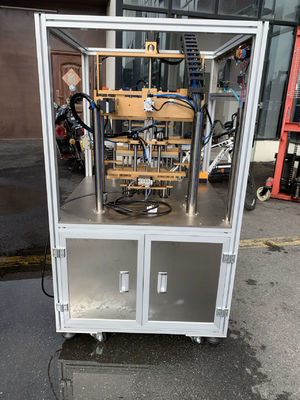 Automatyczna 12 otworów balsam do ust Aluminiowa maszyna do demoldowania pleśni